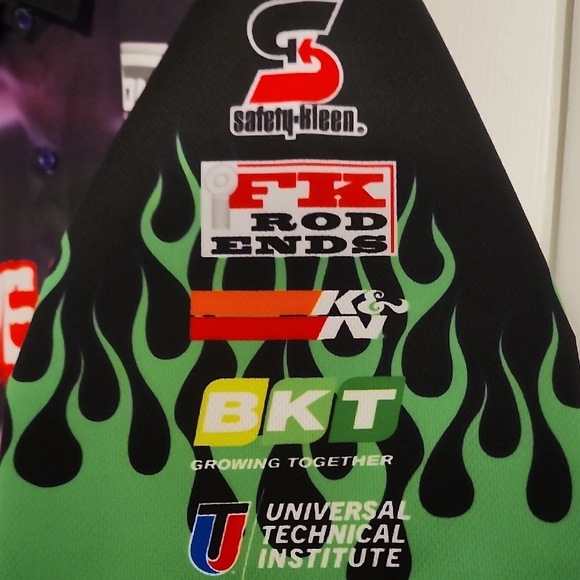 Grave Digger Men's Shirt - Black and Green Exclusive Shirt - Picture 7 of 15